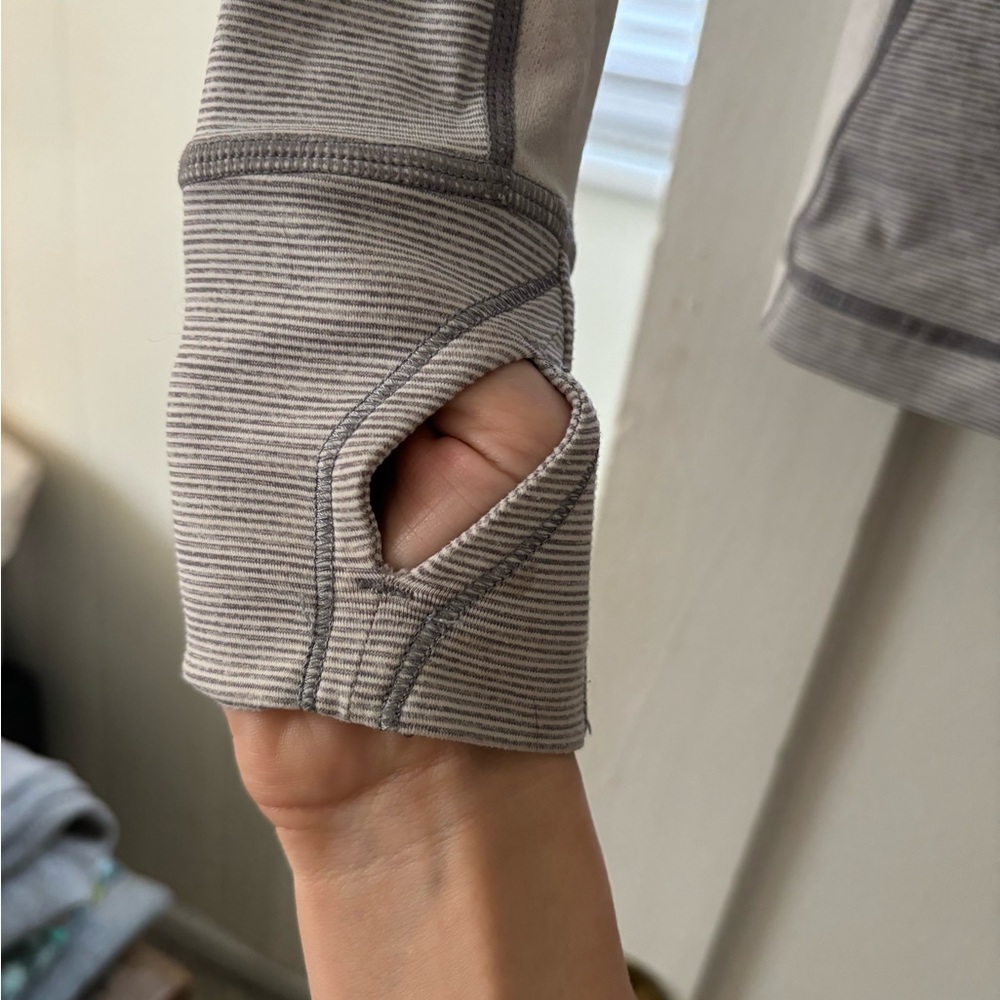 Vintage Lululemon Half Zip Running Base Layer, Gr… - image 2